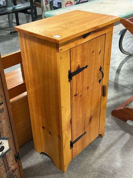 PINE JAM CUPBOARD - 20"X13"X36"