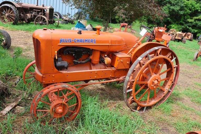 1944 ALLIS CHALMERS WF STYLED ON STEEL TRACTOR