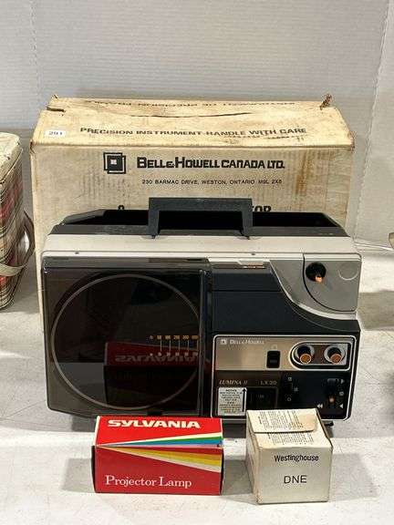 BELL & HOWELL 8MM MOVIE PROJECTOR