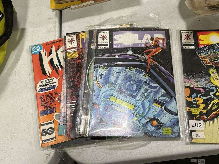 COMIC BOOKS