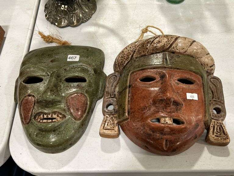 2 CERAMIC WALL MASKS