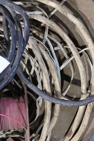 GROUP OF ASSORTED ELECTRICAL WIRE