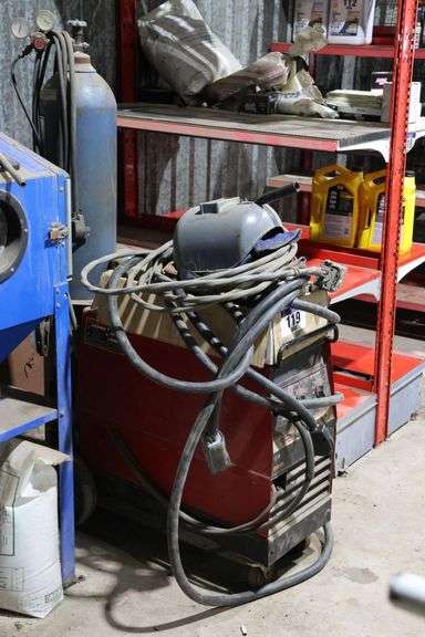 LINCOLN ELECTRIC WIRE-MATIC 255 CONSTANT VOLTAGE DC ARC WELDING POWER SOURCE & WIRE FEEDER