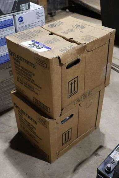12 JUGS OF FLEETRITE 50/50 COOLANTS