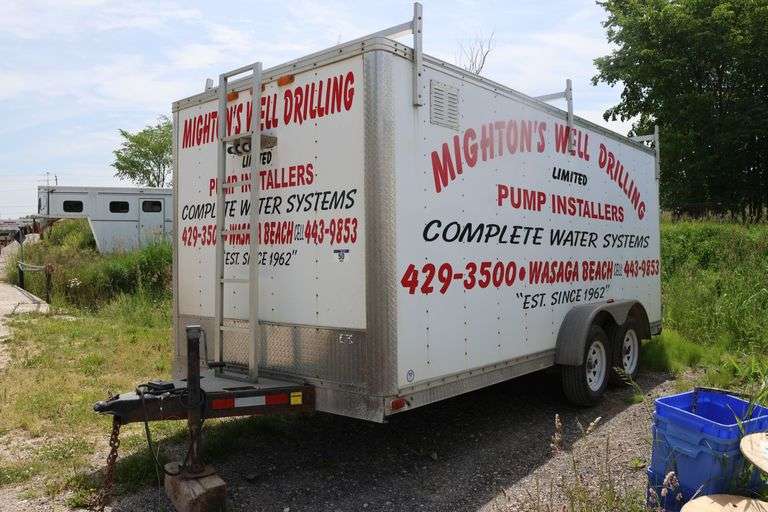 2005 CARMATE 7'X16' TANDEM ENCLOSED TRAILER