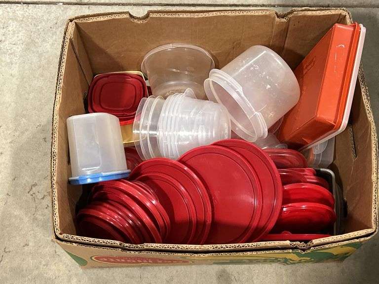 BOX OF PLASTICWARE & FOOD STORAGE CONTAINERS