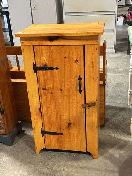 PINE JAM CUPBOARD - 20"X13"X36"