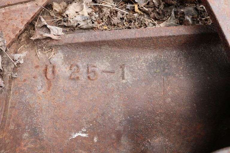 ALLIS CHALMERS UNITED TRACTOR