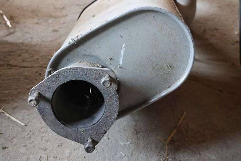 TRUCK MUFFLER & EXHAUST PIPES