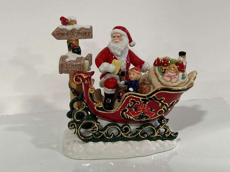 ROYAL DOULTON "SANTAS JOURNEY" HN5111