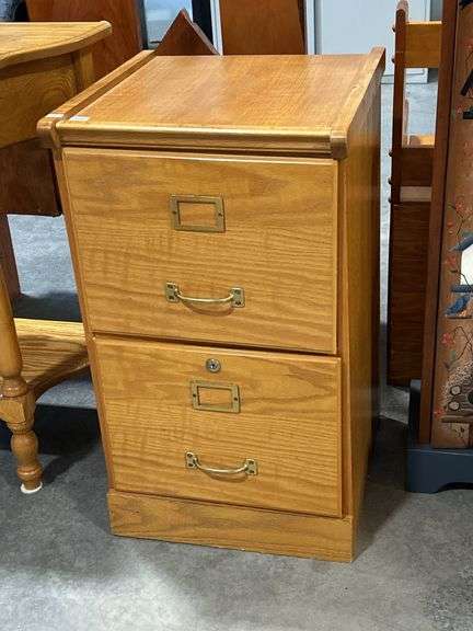 OAK FILING CABINET - 16"X17"X28"