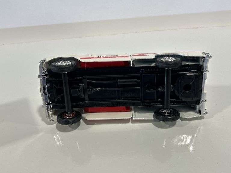 ERTL HEIDT'S HOT ROD SHOP 1955 CHEVROLET CAMEO BANK - 1/25