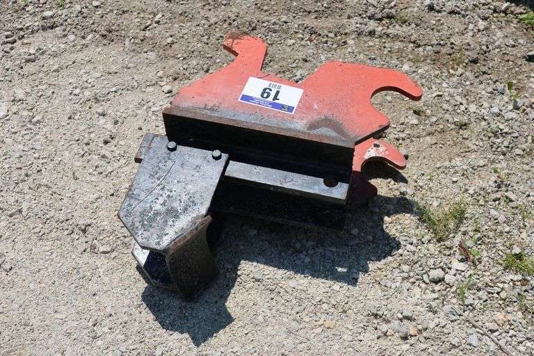 JOHN DEERE PA30 TO KUBOTA KX ADAPTER