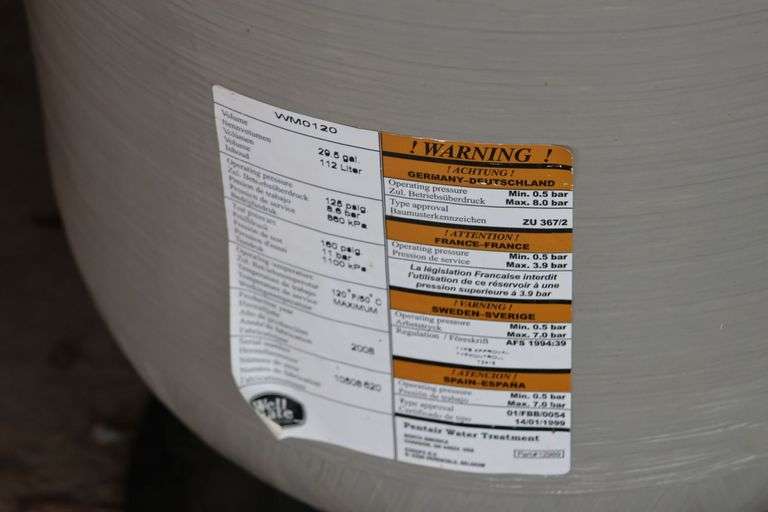 WELLMATE PRESSURE TANK - 29.5 GAL