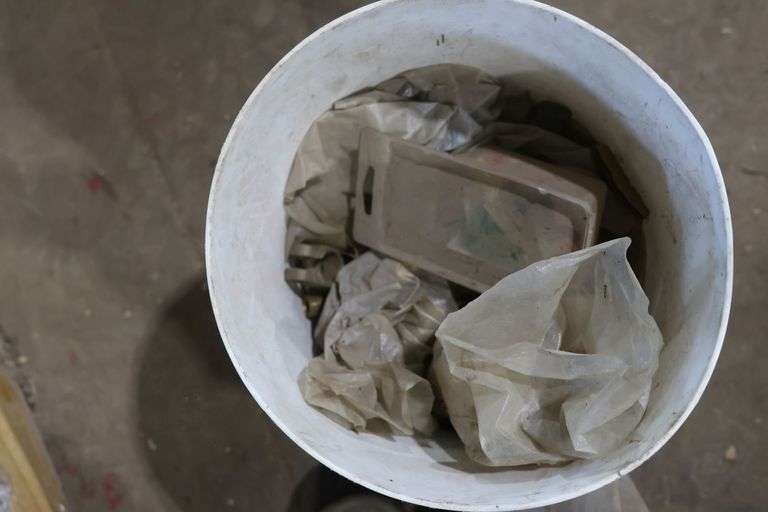 GROUP OF FITTINGS