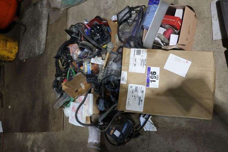 GROUP OF ASSORTED PLUGS, LIGHTS, WIRING, SPLICE CLOSURES ETC.