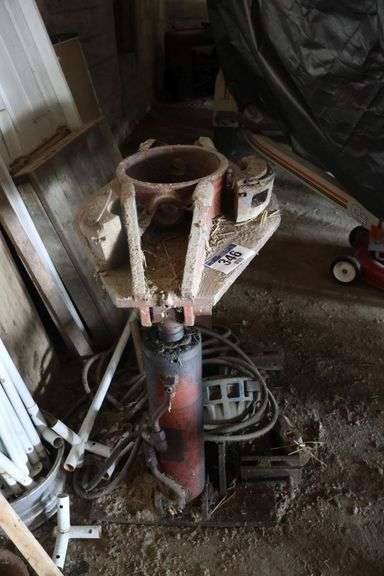 WELL CASE PULLER