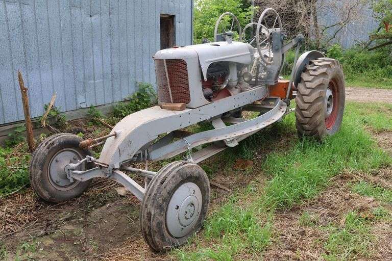 ALLIS CHALMERS 'WC' SPEED PATROL GRADER TRACTOR