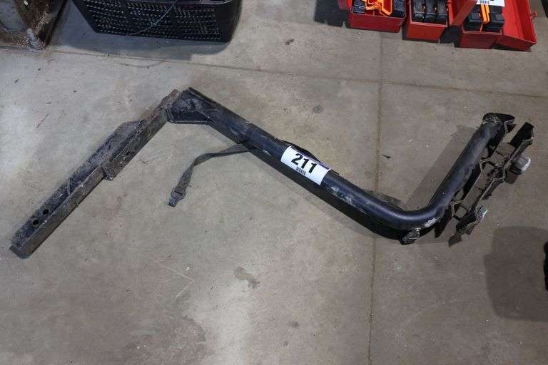 BIKE HITCH MOUNT