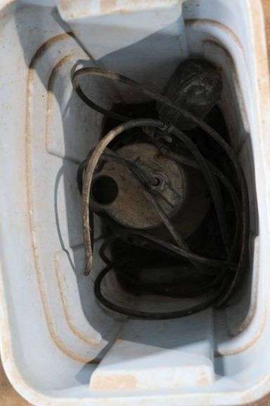 PUMP & HOSE