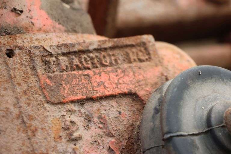 ALLIS CHALMERS 'B' TRACTOR