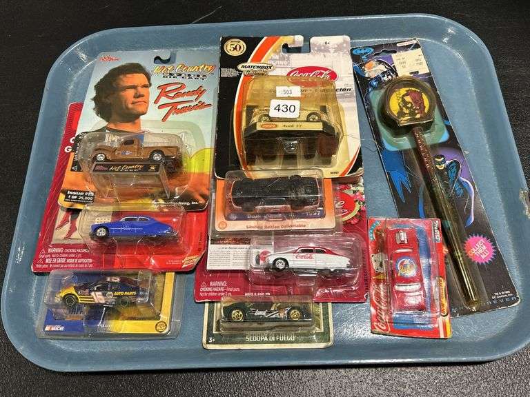 GROUP OF ASSORTED DIE CAST CARS & BATMAN PENCIL