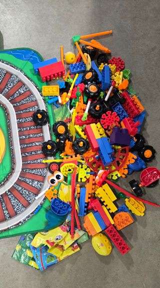 KNEX, DUPLO AND CAUTION KIDS ZONE PLASTIC SIGN