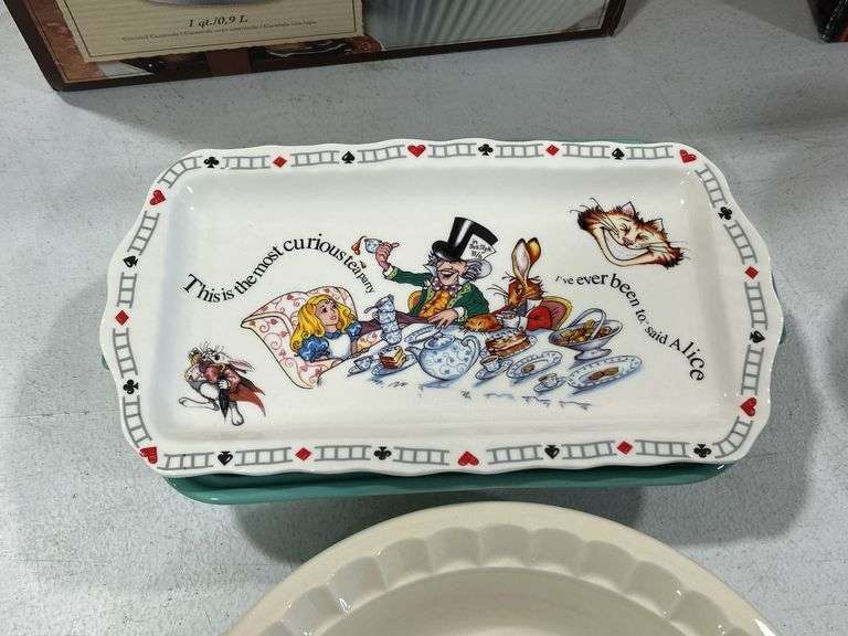 PIE PLATE & 2 SERVING DISHES