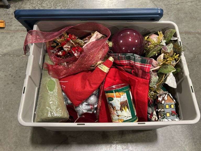 TOTE OF CHRISTMAS DECORATIONS & TINS ETC