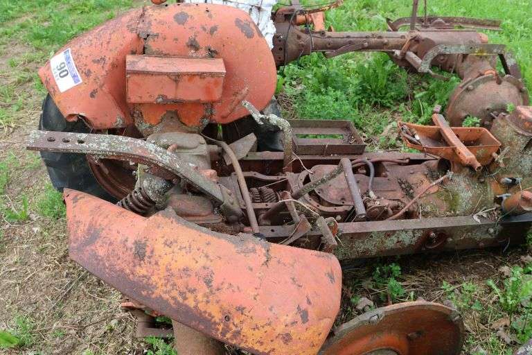 ALLIS CHALMERS TRACTOR FRAME