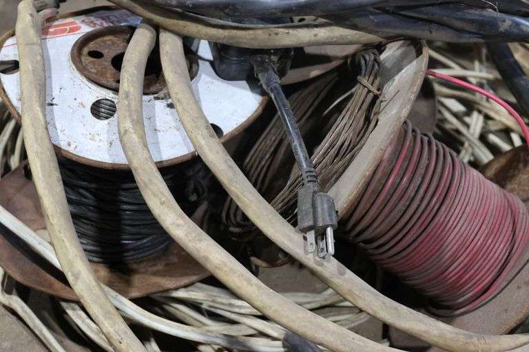 GROUP OF ASSORTED ELECTRICAL WIRE