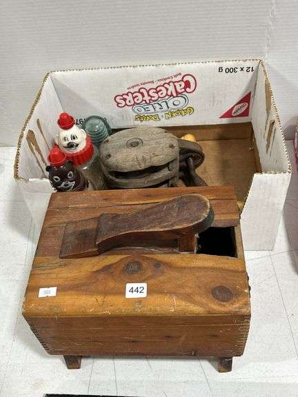 SHOE SHINE BOX, PULLEY, INSULATOR & 2 BOSCO BOTTLES