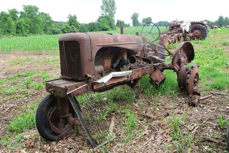 ALLIS CHALMERS 'WC' TRACTOR