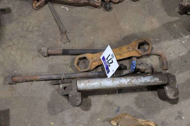 ROLLER, WRENCH, CLAMP