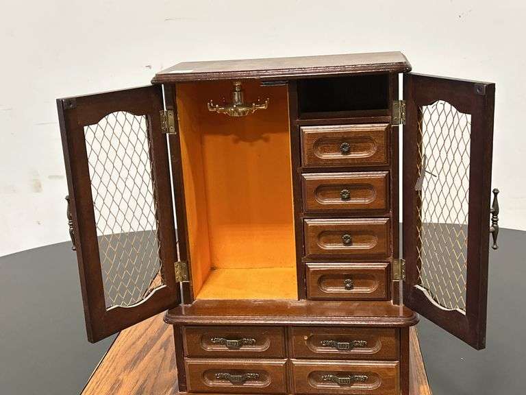 JEWELRY CABINET