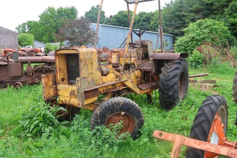 ALLIS CHALMERS I60 FORKLIFT