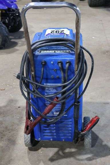 HEAVY DUTY FLEET CHARGER ENGINE START