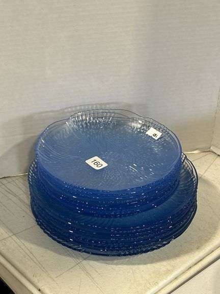 GROUP OF GLASS DISHES