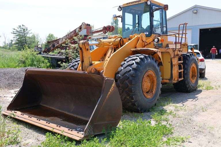 HYUNDAI HL 760 WHEEL LOADER