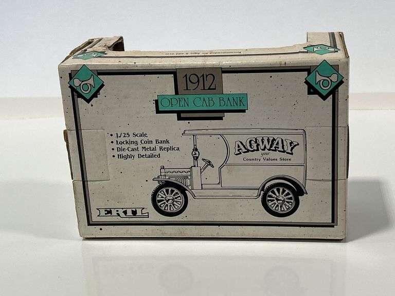 ERTL AGWAY 1912 OPEN CAB BANK - 1/25