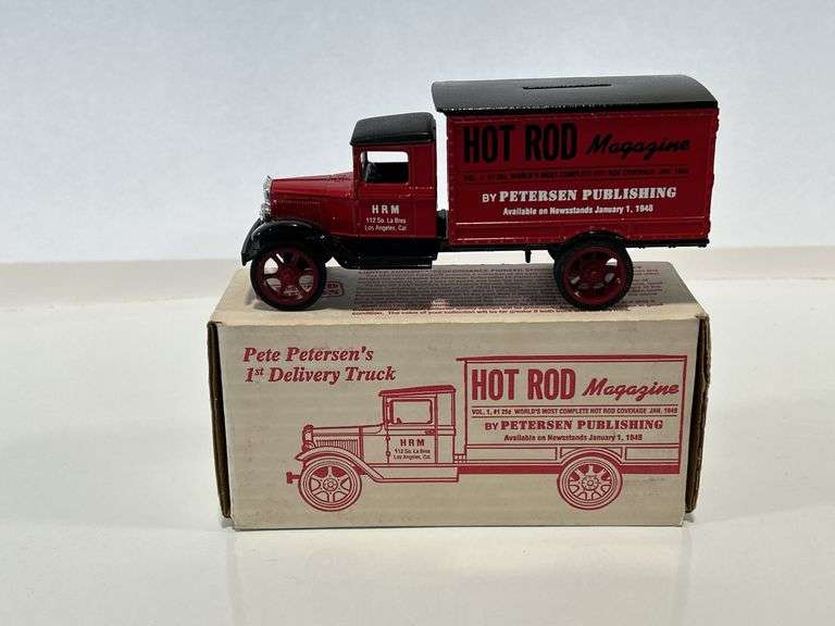 ERTL HOT ROD MAGAZINE 1931 HAWKEYE TRUCK BANK - 1/25