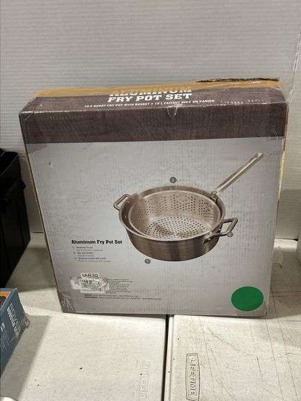 CAMP CHEF ALUMINUM FRY POT SET & FRENCH PRESS COFFEE POT