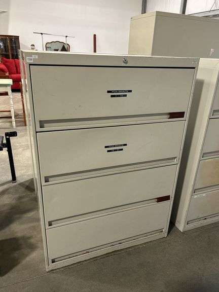 METAL FILING CABINET