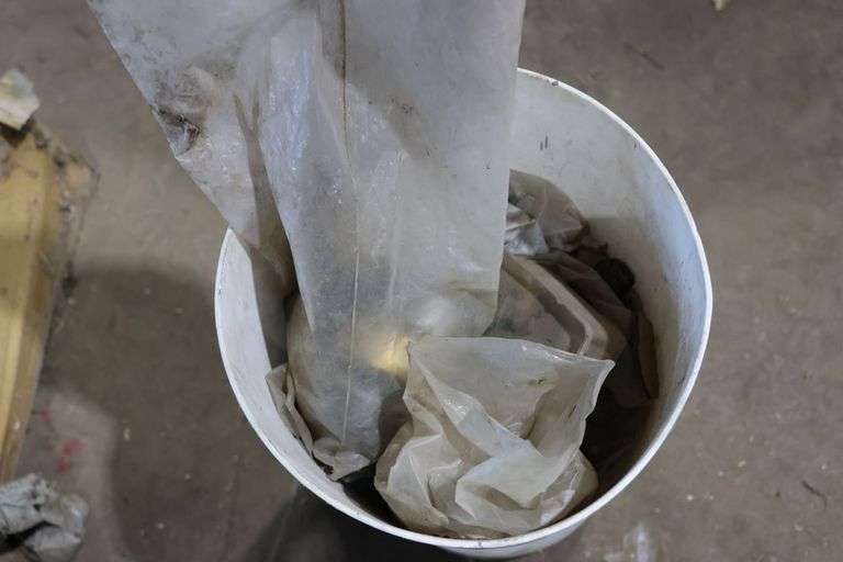 GROUP OF FITTINGS