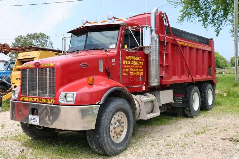2004 PETERBILT 330 TANDEM AXLE DUMP TRUCK