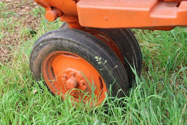 ALLIS CHALMERS 'C' TRACTOR