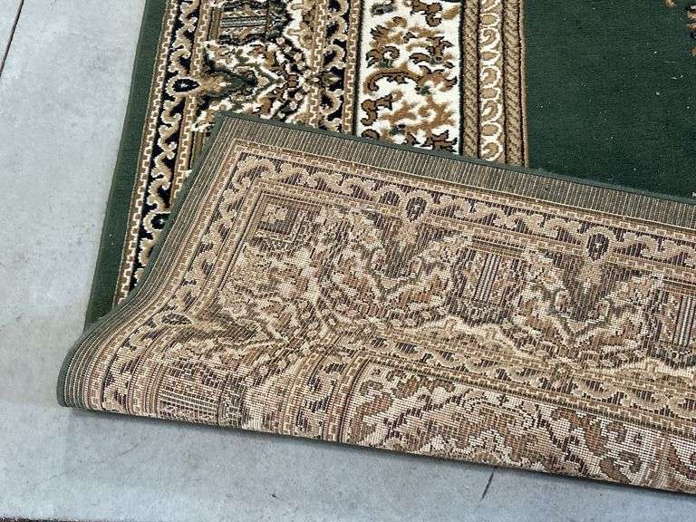 AREA RUG - 92"X125"