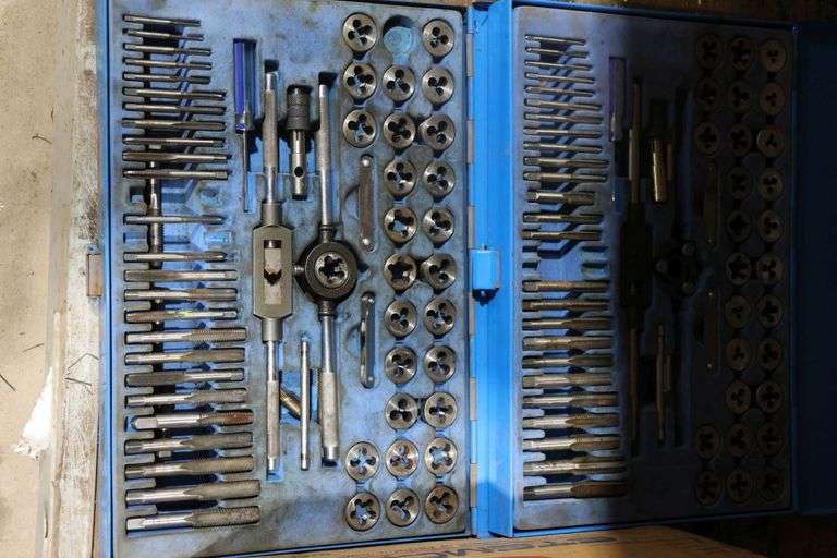 TOOL BODY, TAP & DIE SET