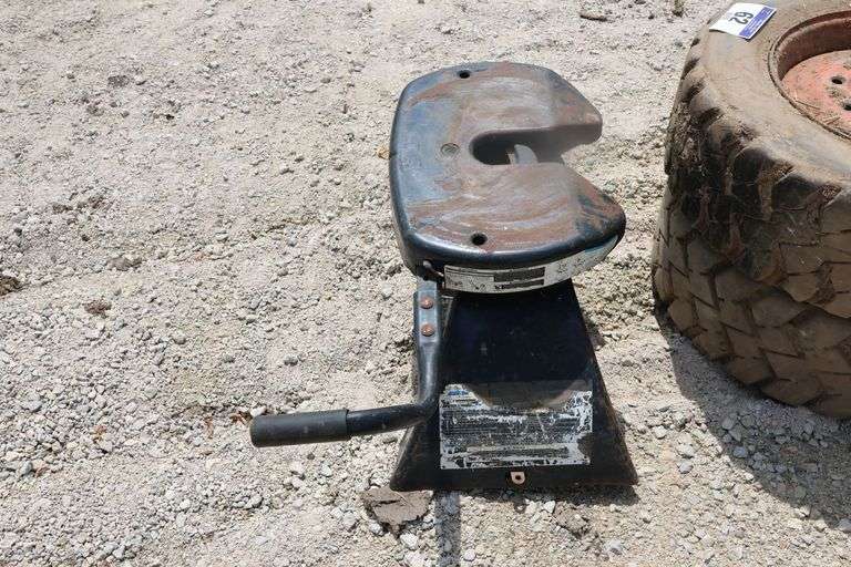 FORD 5TH WHEEL PUCK HOOK UP