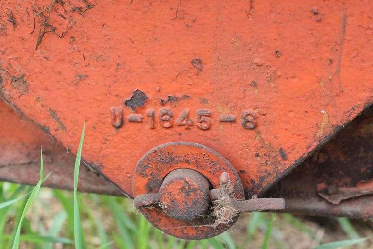 ALLIS CHALMERS 'U' TRACTOR